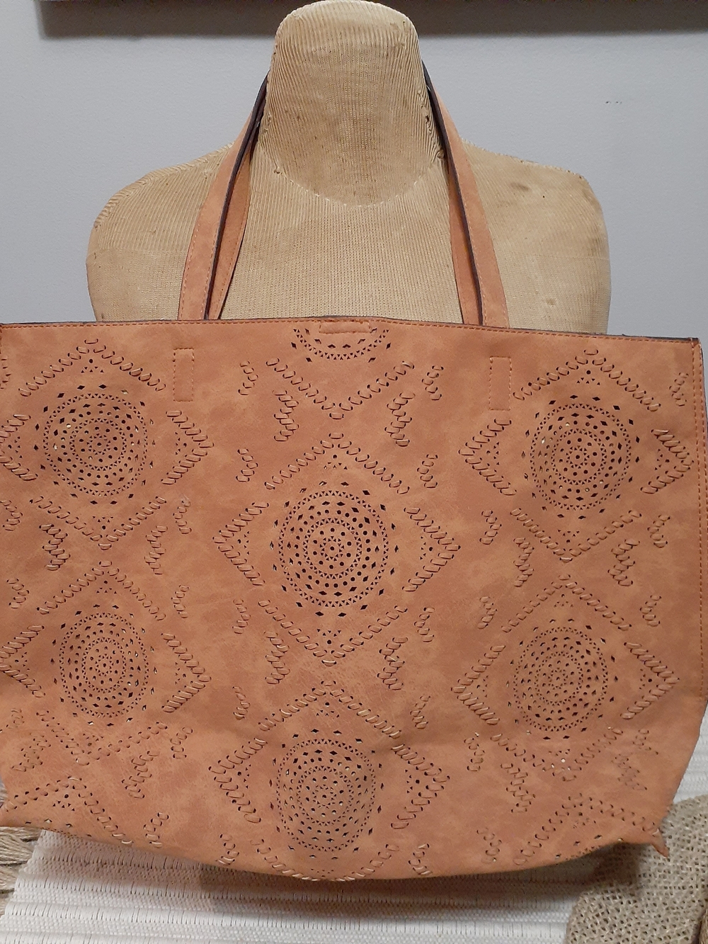 Vegan Leather Street Level Tan Laser-Cut Diamond Tote